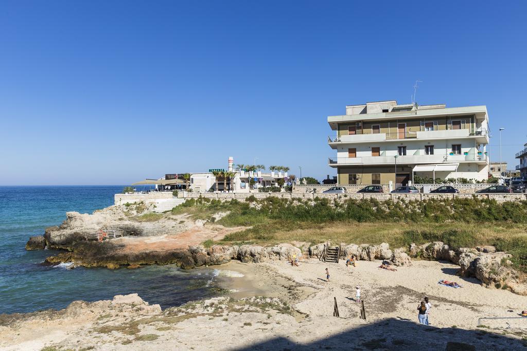 Casetta Sul Mare A Монополи Екстериор снимка
